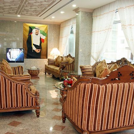 الشقق الفندقية الكويتفي  Sara Plaza (Adults Only) المظهر الخارجي الصورة