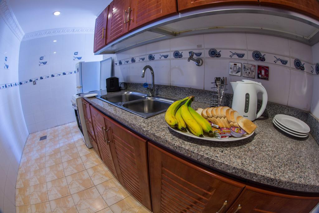 الشقق الفندقية الكويتفي  Sara Plaza (Adults Only) الغرفة الصورة