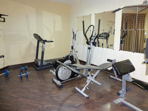 الشقق الفندقية الكويتفي  Sara Plaza (Adults Only) المظهر الخارجي الصورة